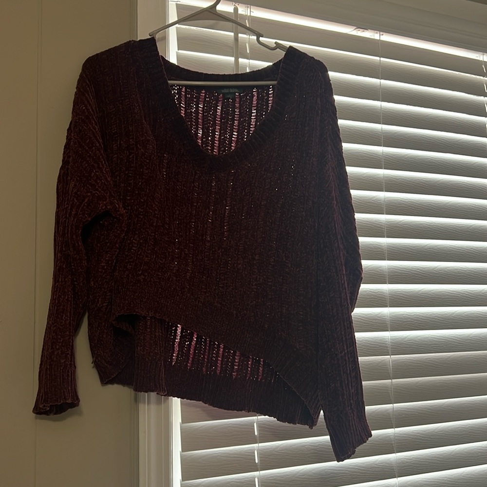Women’s Cropped Sweater